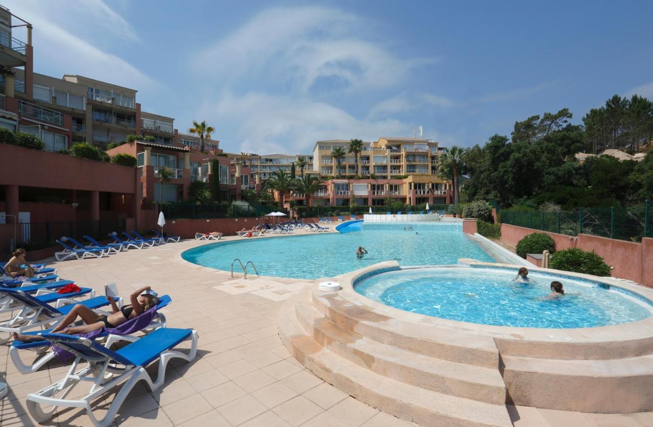 Vue Mer Et Esterel Sur La Baie De Cannes เตอูล-ซูร์-แม ภายนอก รูปภาพ
